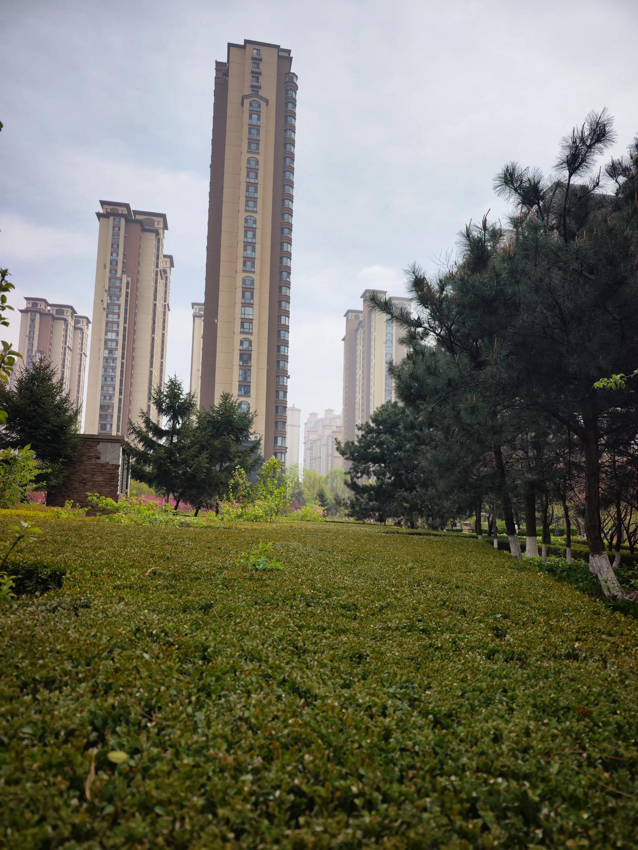 德国的劳动价值观和我们有很大的不同。在德国，守规矩十分重要。但是，现在他们感受