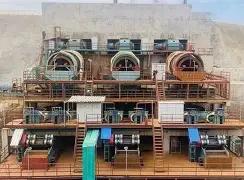 听说印尼那边，咱们给建好的镍厂，人家本地工人自己上手调参数，调了仨月。结果几百万