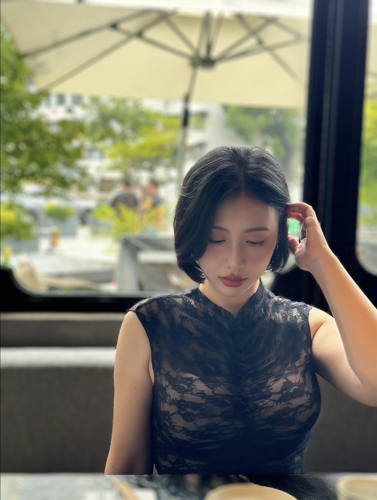 穿搭穿搭分享高雅气质美女成熟女性穿搭好身材性感女神