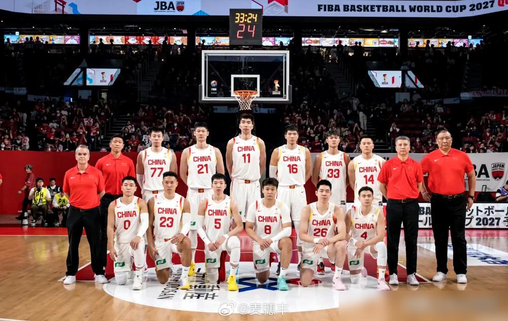 林庭谦、陈盈骏、刘铮，这仨人往那一站，郭士强心里就得咯噔一下。这哪是打客队，这简