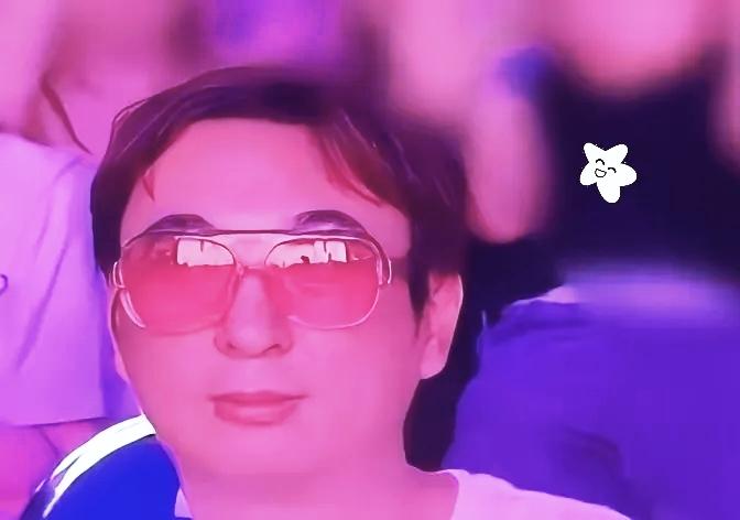 这颗星球上，最让人捉摸不透的人，大概还是王思聪。眼看就要迈入40岁，他竟悄