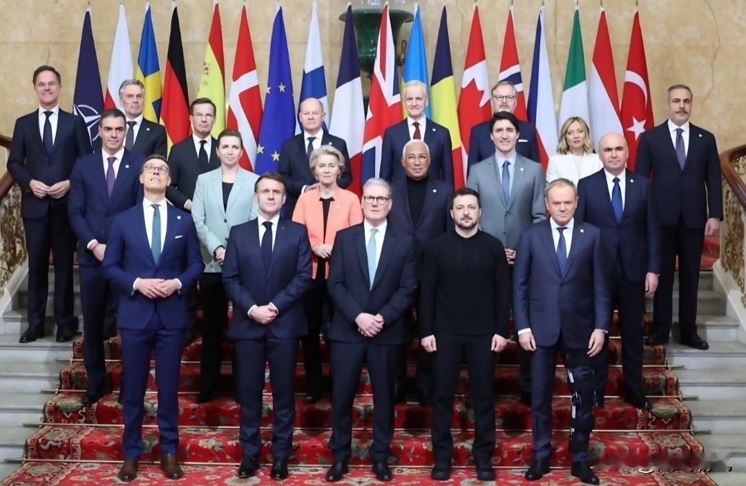 解放军在台海军演好多人都不淡定了，万万没想到连欧盟也出来发声！欧盟负责外交政策发