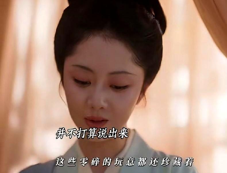 林锦岐把那一整箱定情信物全烧了。《兰香如故》这场戏真绝，没有一句废话，全靠眼