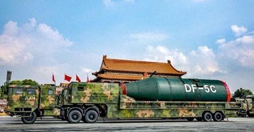 中国东风-5C是目前全世界唯一重型洲际导弹，没有之一，甩俄罗斯三条街！重型洲