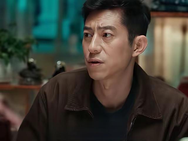 追剧《依依向北风》，这俞乐人为人厚道，但智商不低，为了能在信用社贷到款，竟然玩起