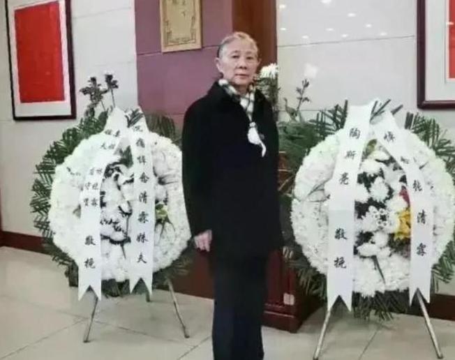 2022秋，林立衡女士在北京举办了一场盛大空前的葬礼，许多四野后人纷纷前来吊唁，