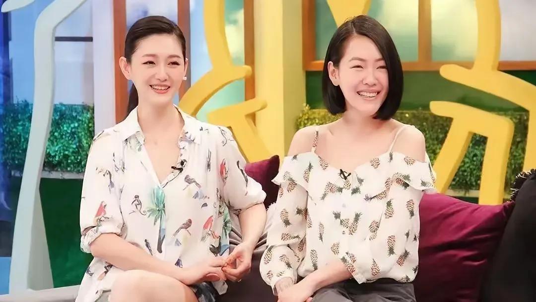 小s应该醒醒了，小S或许未曾料到，韩国姐夫与大S的女儿小玥儿会联手反对她。她主张