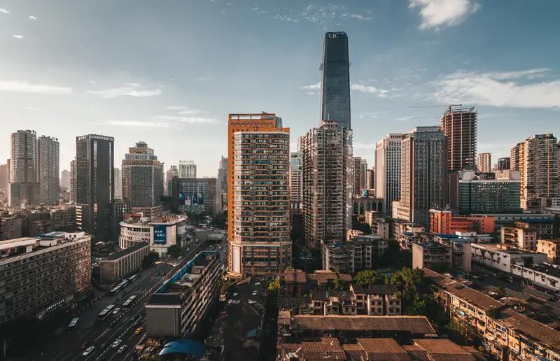 乡村与城市，哪种生活更吸引你？年轻在城市，老了还是回农村养老。