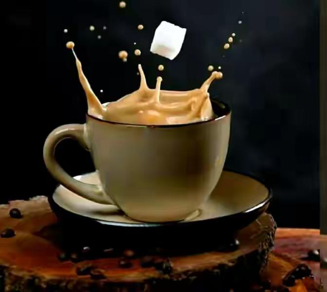 美国人顿顿“喝糖水”，不是爱吃甜的，而是被资本驯化了。刷到美国咖啡店的视频