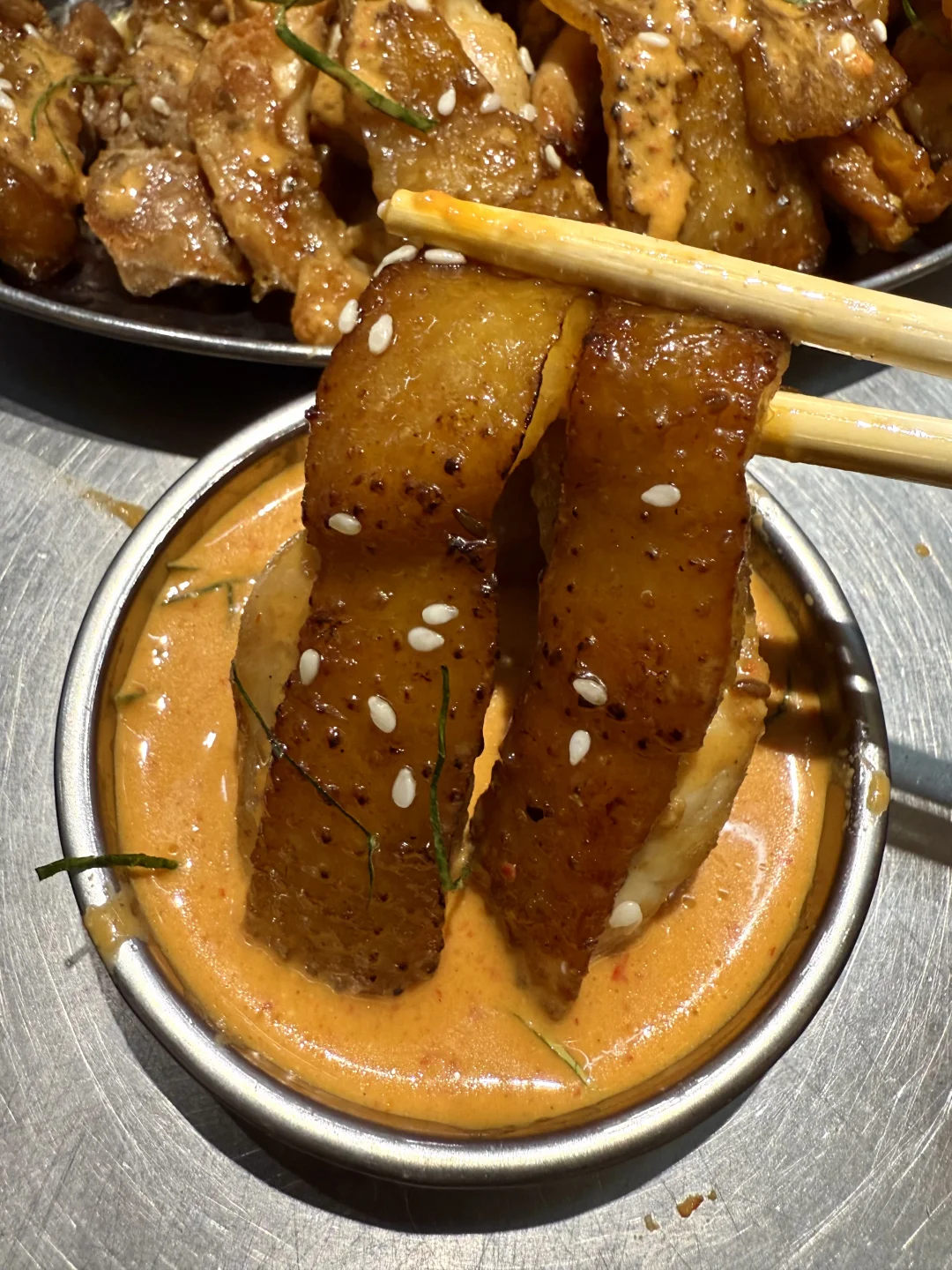 广州不起眼但断层好吃。。。。（柠檬湿辣黄油鸡