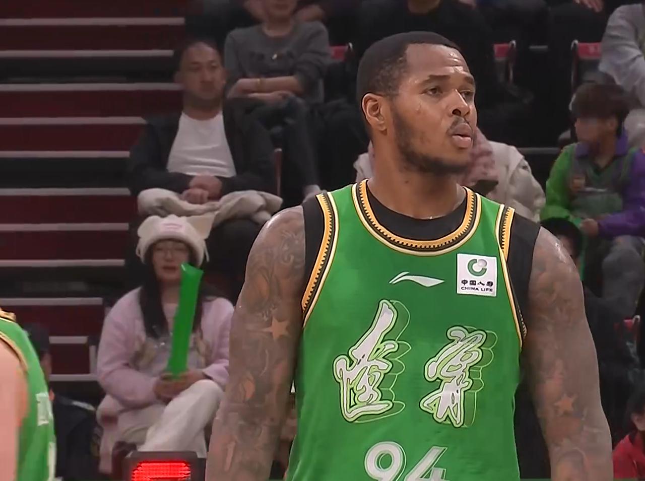 不是姜宇星，不是亨特！辽宁队输给山东，有1个人要负主要责任昨晚，辽宁队在自己