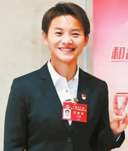 王霜的退出，不应该成为武汉女足输球的借口，更不应该成为球迷指责的事由，记住：人各