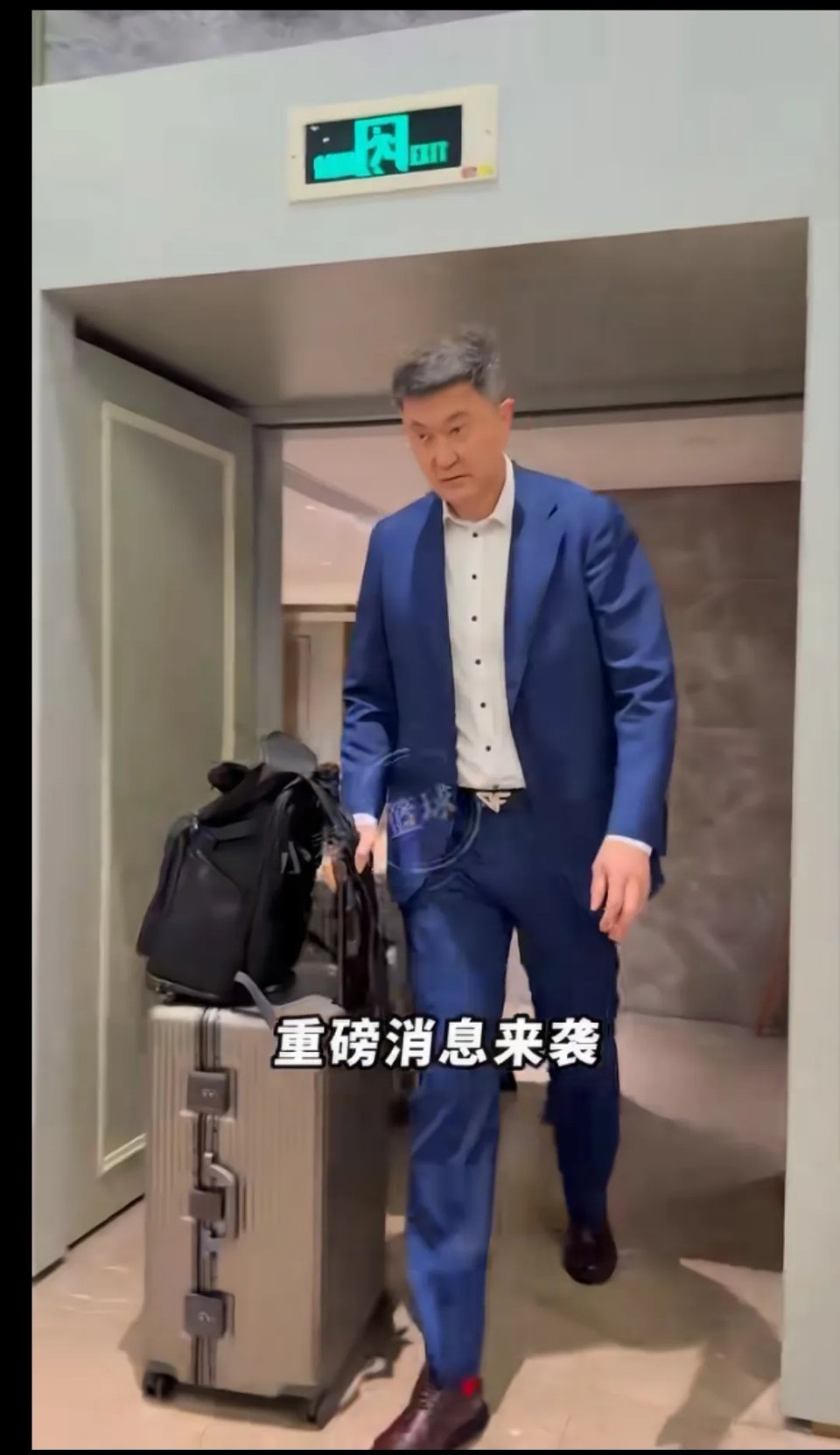 CBA重磅消息：杜峰不再担任下个赛季广东队主教练。他走了，他真的走了！再也看不见