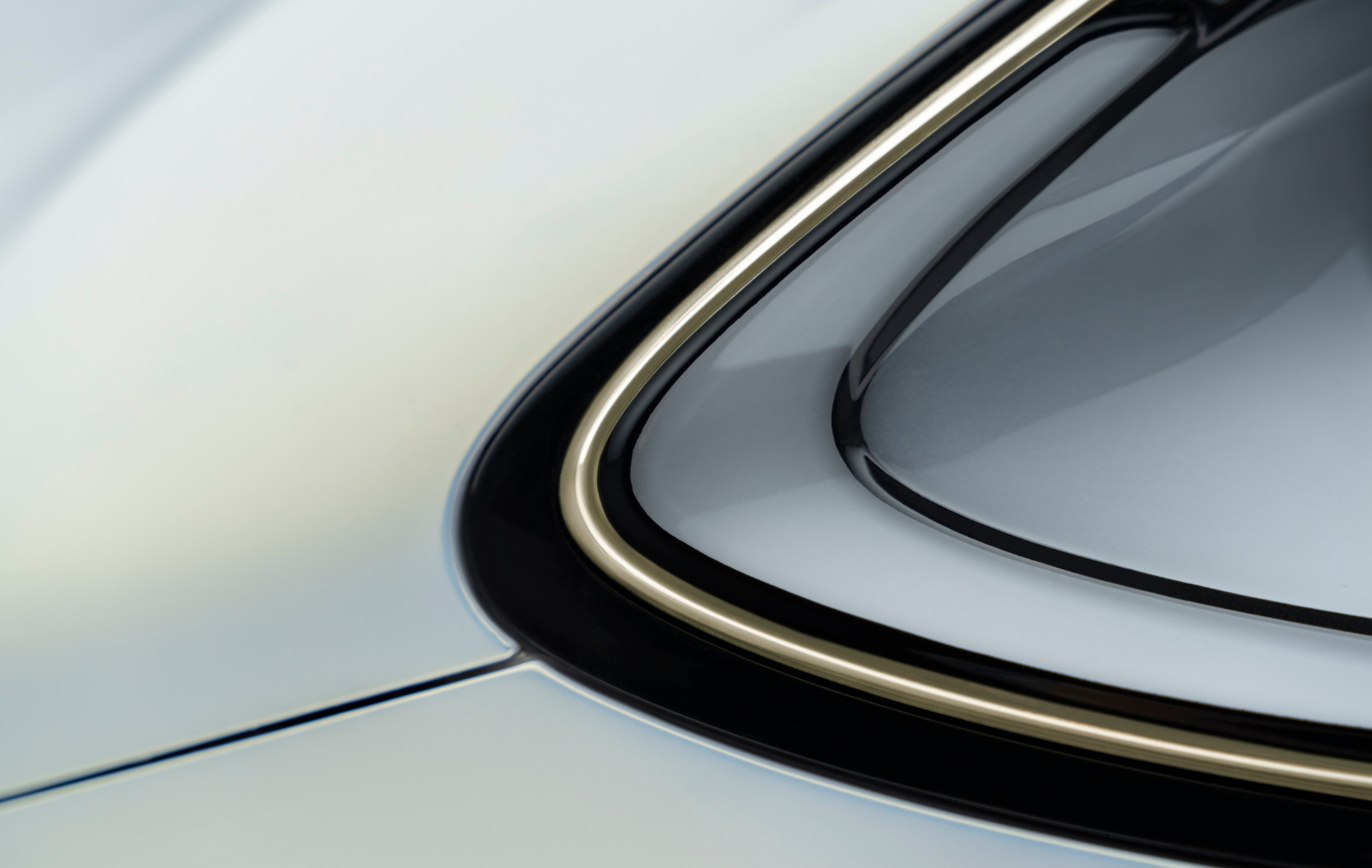 车若初见smart精灵2号概念车官图上了，各种细节和草图抢先看，4月22日是s