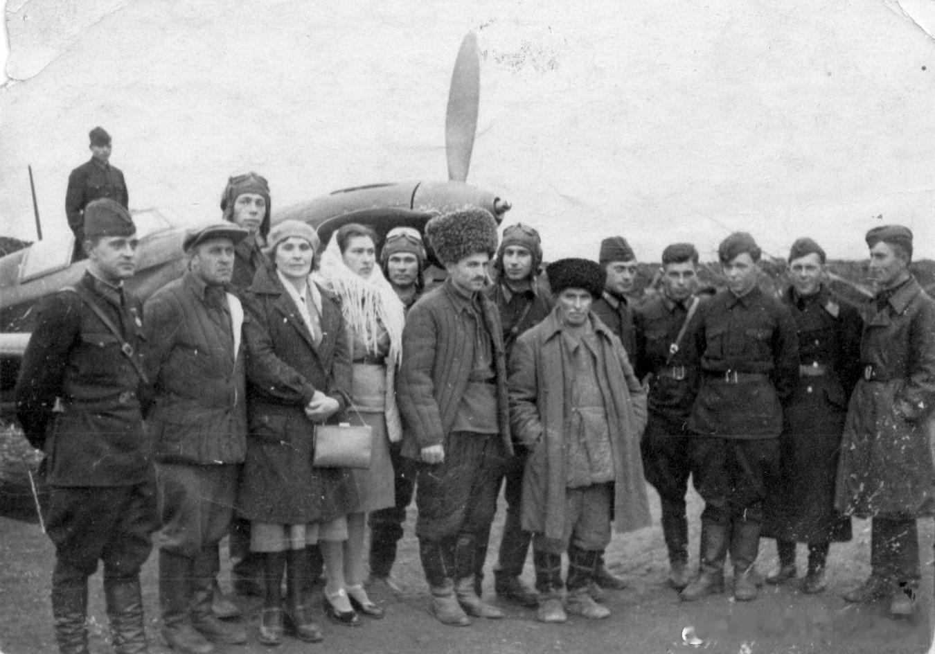 1942年12月31日外高加索防空方面军格罗兹尼师级防空区歼击航空兵第105师歼