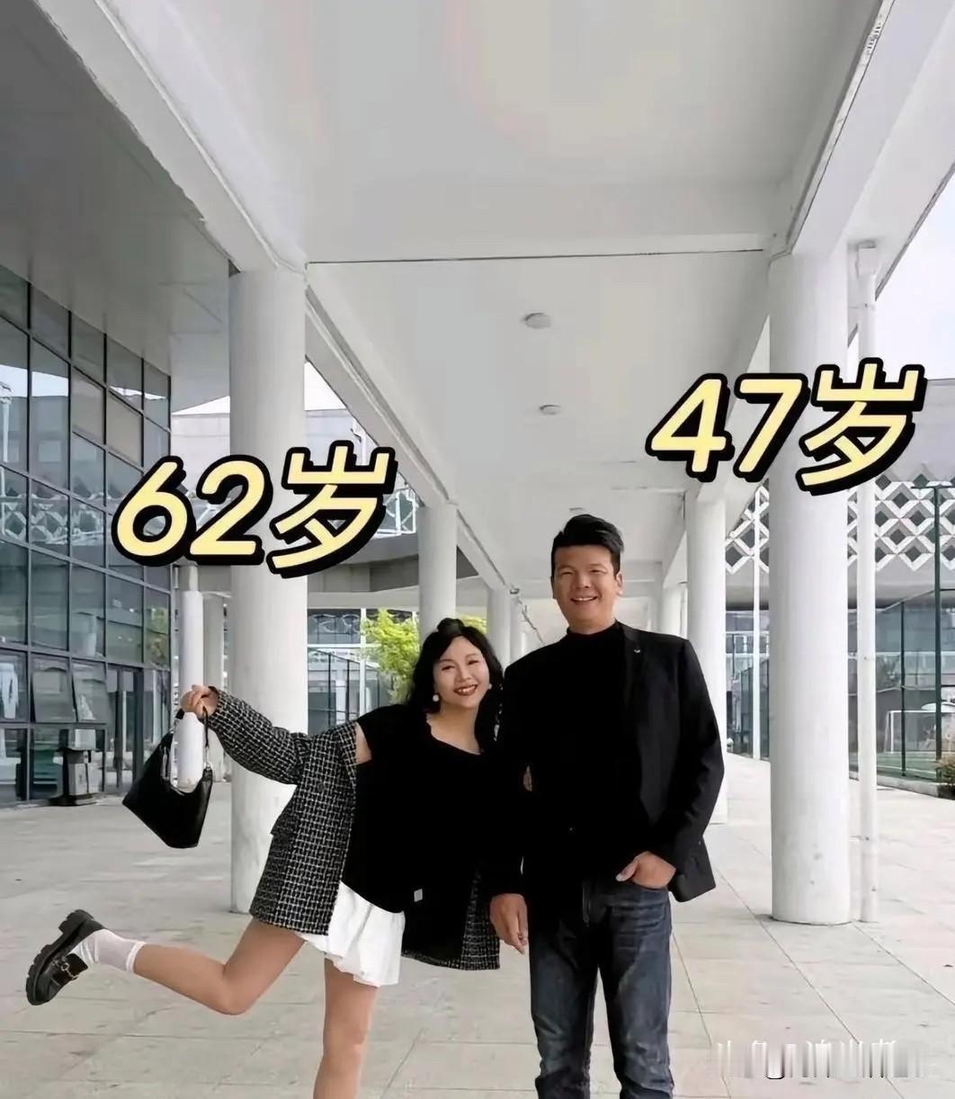 一看就知道，大妈不是一个普通的大妈！