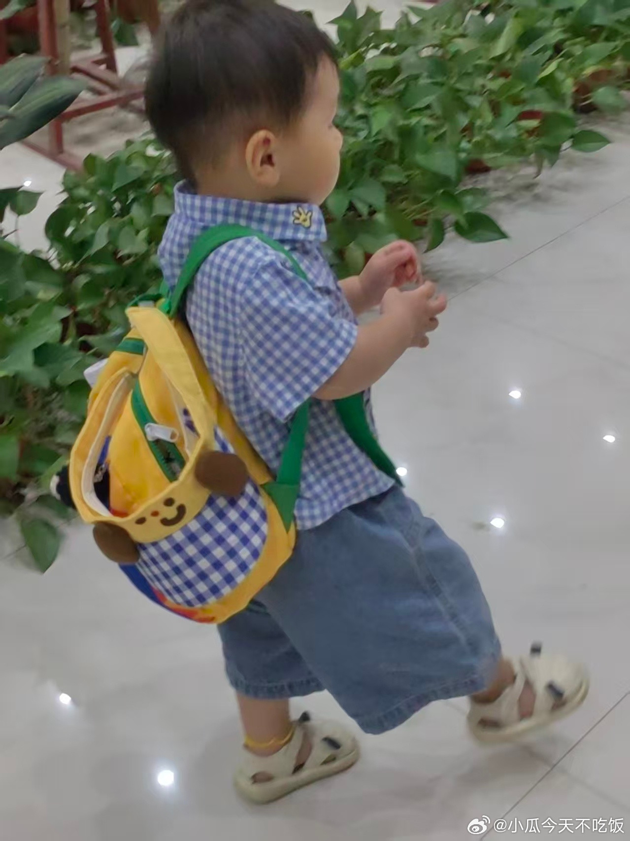 我是一个农村人我最喜欢拍抖音～～～​​​