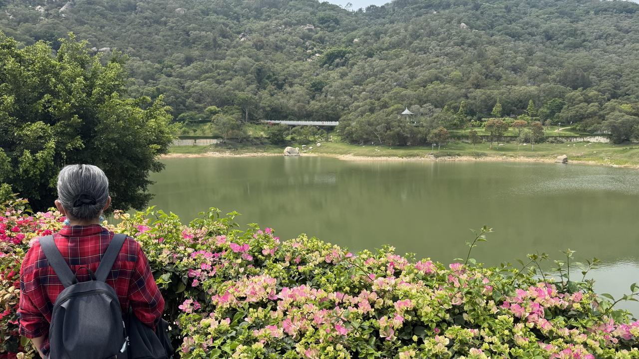 福建行（83）选择游览厦门植物园的理由～～来厦门市连续游玩几天后尽显疲态，游览的