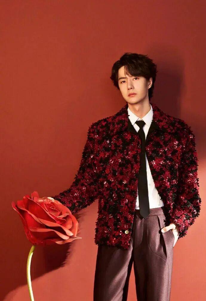 王一博这是惹谁了，碍谁眼了？怎么弄出录音曝光事件，说王一博背后非议其他明星。这