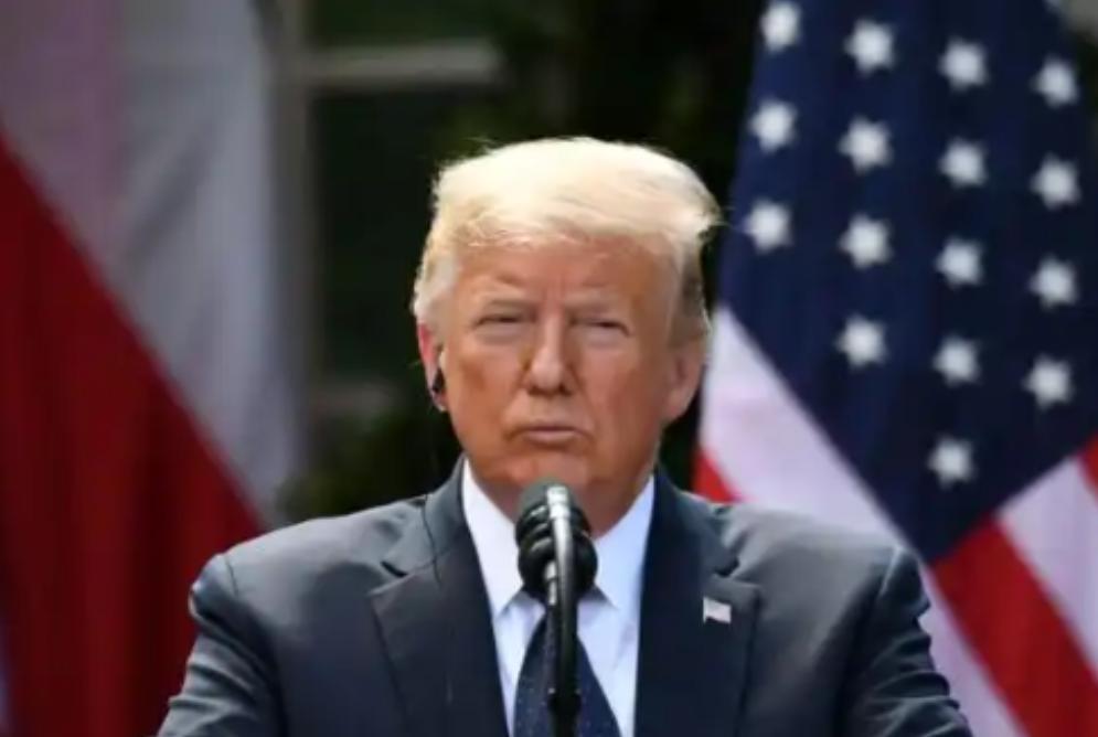 中美关税战打到这个份上了，中国会清空美债吗？这么说吧，我们再挺一个多月，6月份美