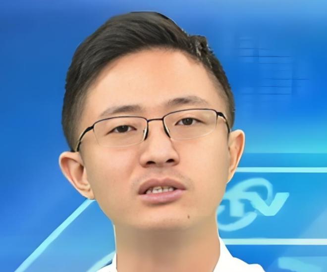 很认同台湾省的侯汉廷说的一句话：他说：当中国还很穷很破烂的时候，有人不愿意当