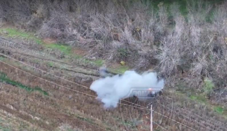 红军城的乌军想逃命只能冒着铺天盖地的无人机追杀的风险，极个别的情况才能冲出俄军包