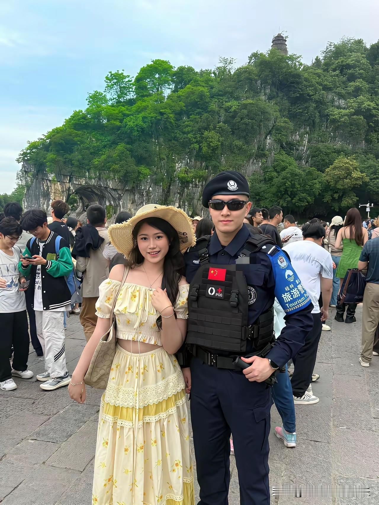 至今为止没有发现，长得帅的坏处！