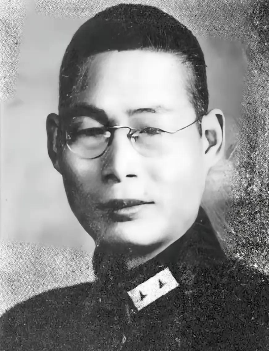 1934年，李延年在闽西抓了五百多名红军俘虏，部下问如何处置，他冷甩三字：“全杀