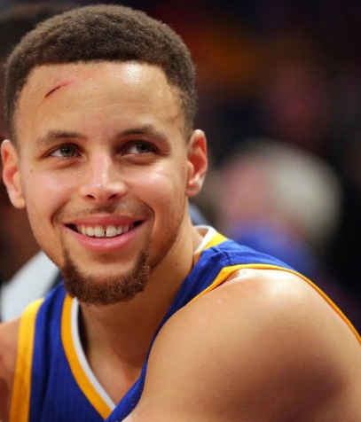 勇士下赛季怎么搞？1，不续科尔，没名帅让副教先代理，人家也职教过开拓者。