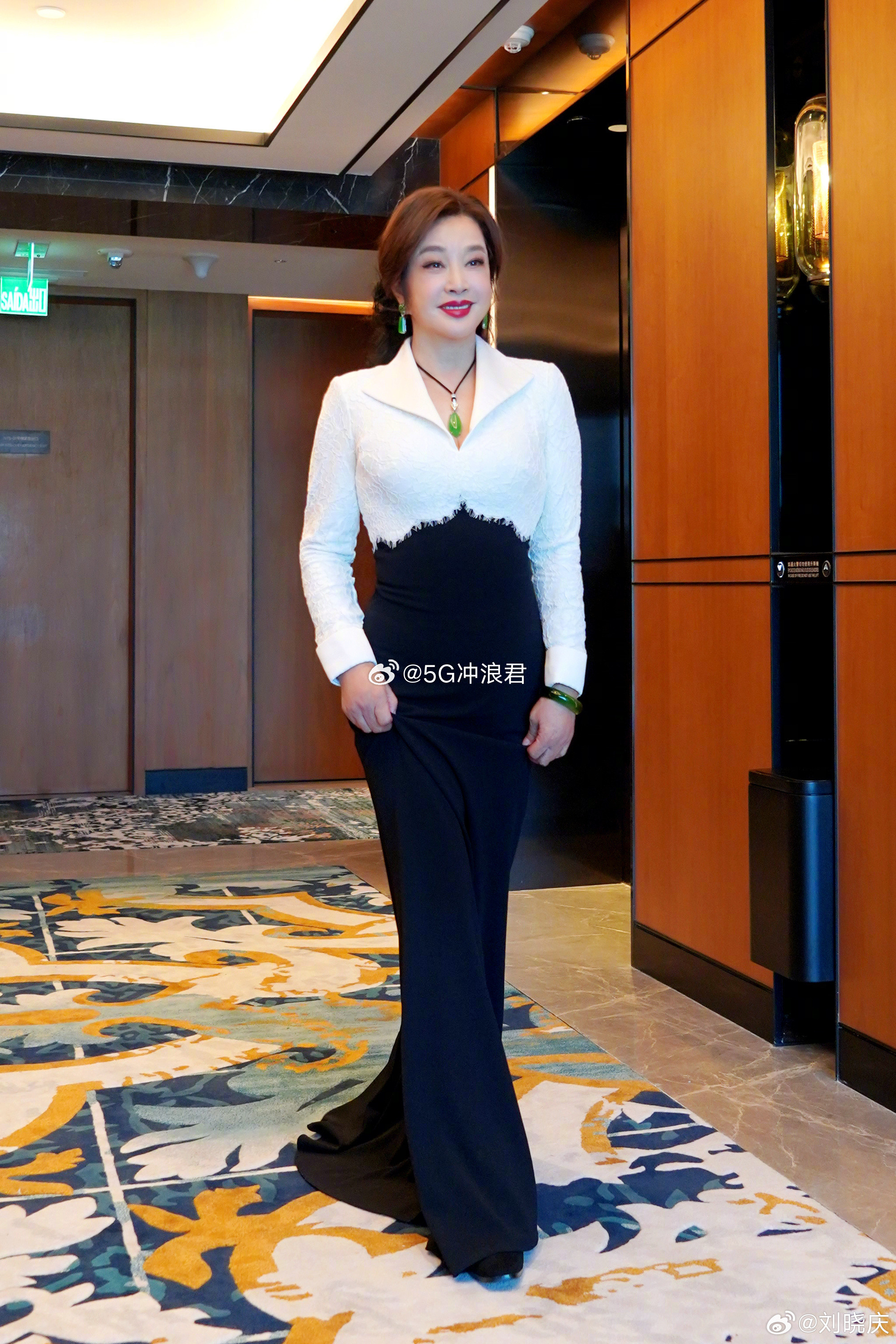 刘晓庆才是大女主的正确打开方式刘晓庆真的把大女主三个字活明白了，不靠滤镜不靠人