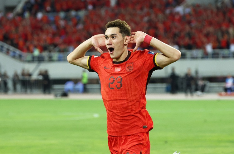 大场面先生! 拜合拉木本赛季俱乐部19场0球0助攻, 为国字号进7球