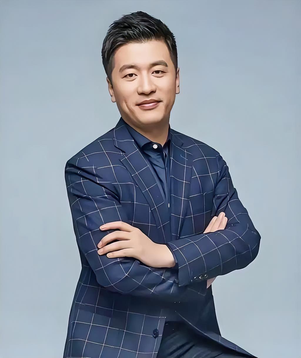 张雪峰走了，但他留下的十条铁律，仍然指引高考考生和家长1. 能选物理绝不选