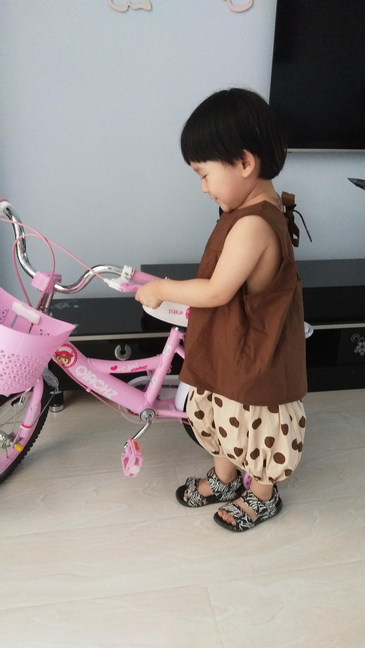 说话总是拐弯儿的孩子，长大了会没有朋友吗？是情商高还是心机重？我外孙女在三岁多