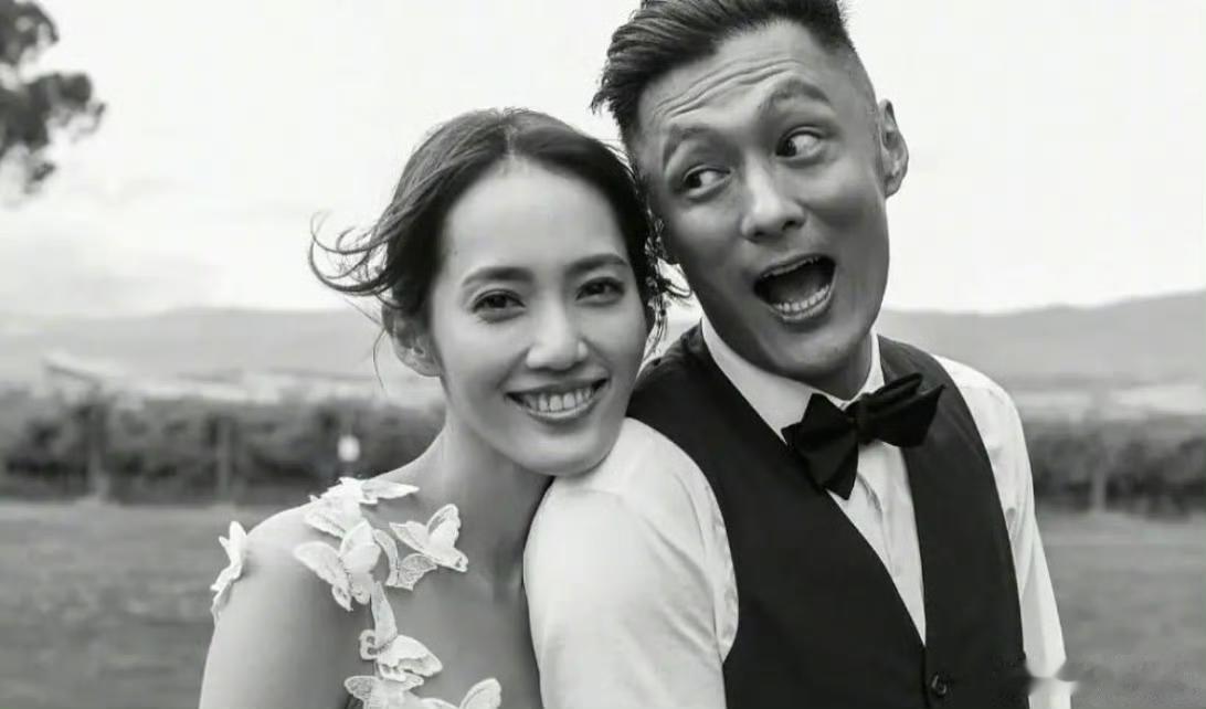 余文乐官宣离婚了，不查不知道，一查才发现，原来余文乐的前妻王棠云不是什么普通