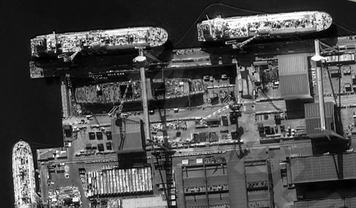 疑似004新高清卫星图来了但是跟图二2月3日的卫星图相似度太多，只有三处不一样