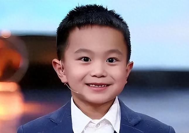 拒绝流量变现、主动褪去神童光环，王恒屹的成长打脸无数速成教育。王恒屹的成长，是