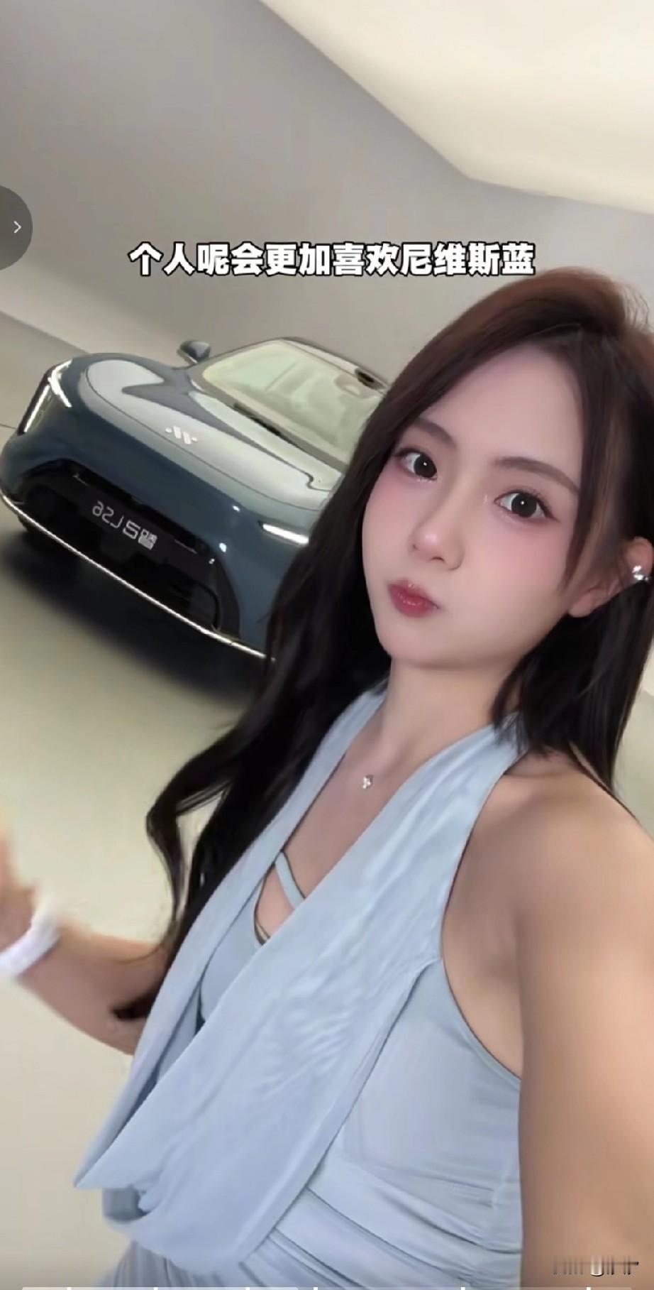 万万想不到介绍车的博主会这么专业，她介绍智己LS6居然这么专业，她非常喜欢尼