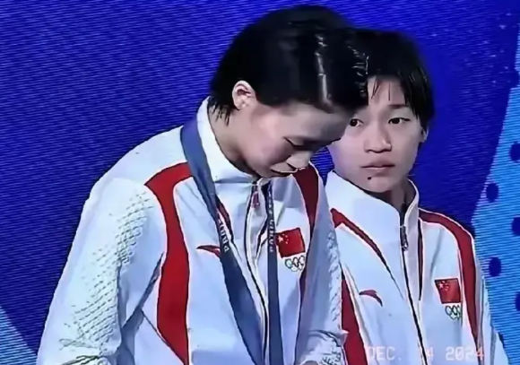 一张照片可以明白：为什么全世界绝大部分人喜欢全红婵这个小女孩网络上，大家都是