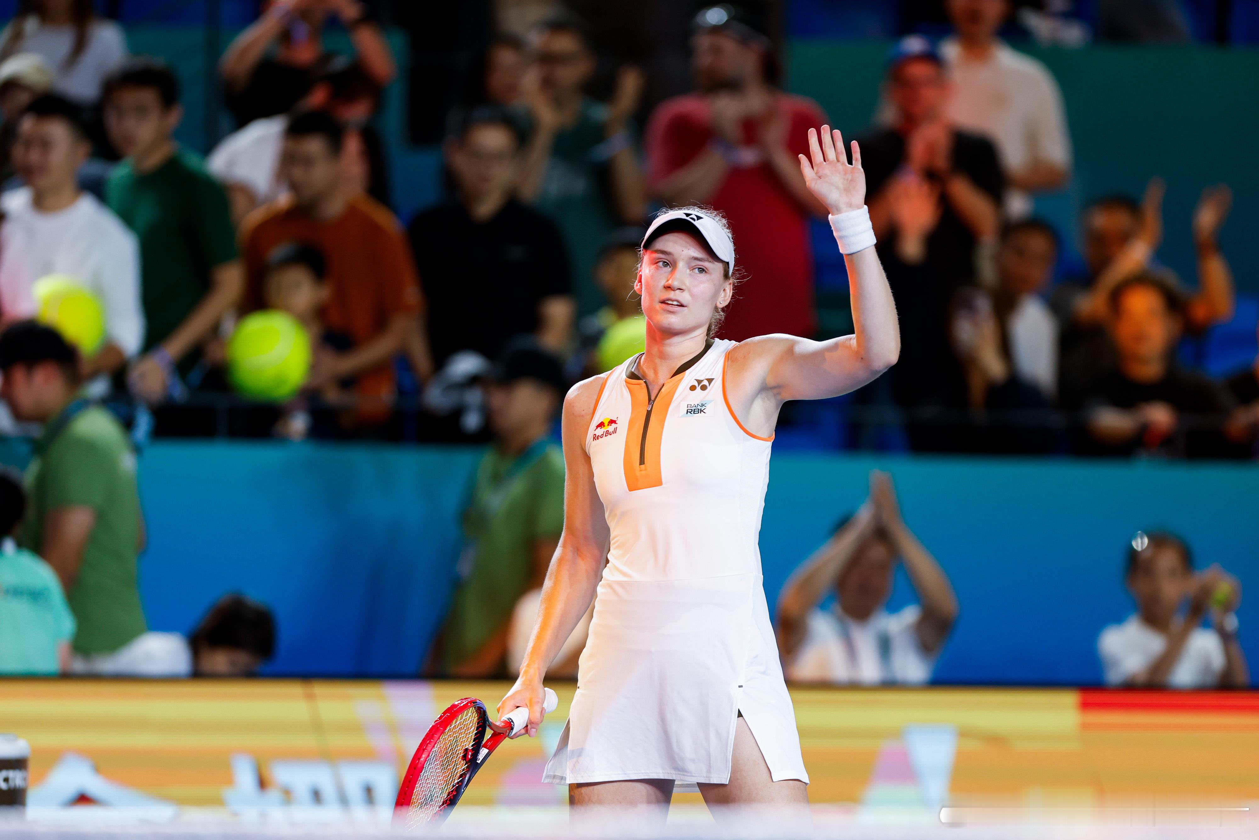 莱巴金娜冲击总决赛席位🇰🇿莱巴金娜迎来关键一战只要在WTA500东京女单1/