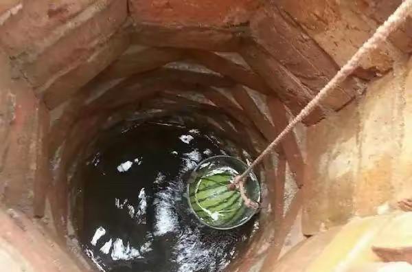 二十年之前，那时的我还没有意识到最后一个暑假代表什么含义！自此之后，转动的齿轮就