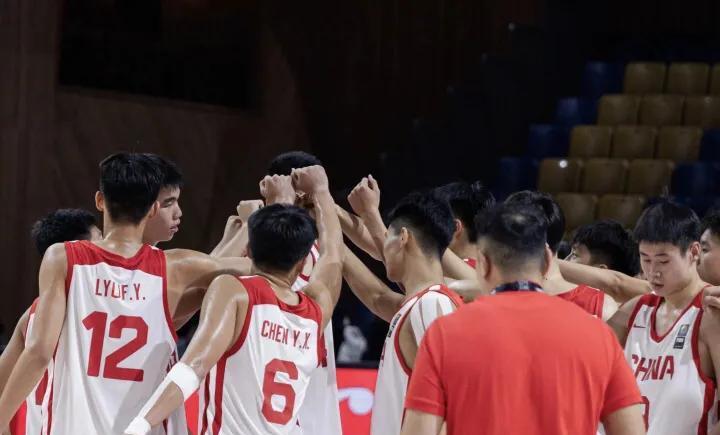 北京时间今日下午，U16男篮亚洲杯，中国男篮凭借着下半场的出色表现，以86比72