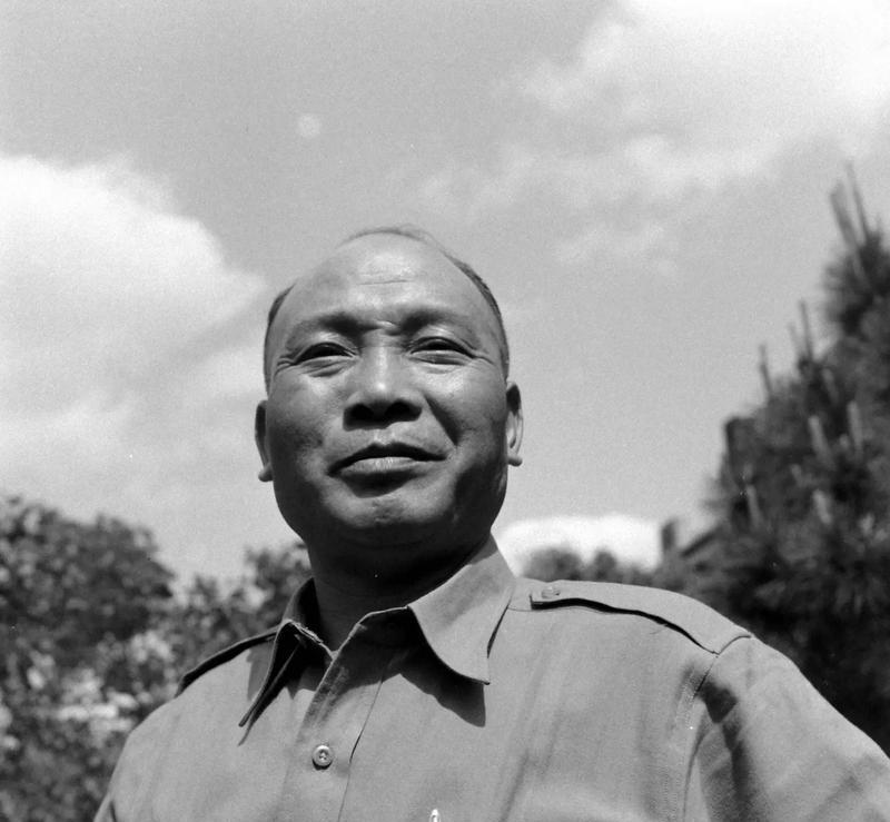 1950年，国军上将陈仪被押去刑场枪毙，监刑的蒋鼎文给他送来酒菜，陈仪却说：“不