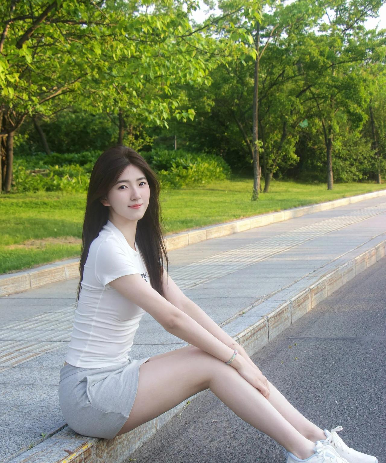 #如何穿搭才能拥有潮流的感觉#