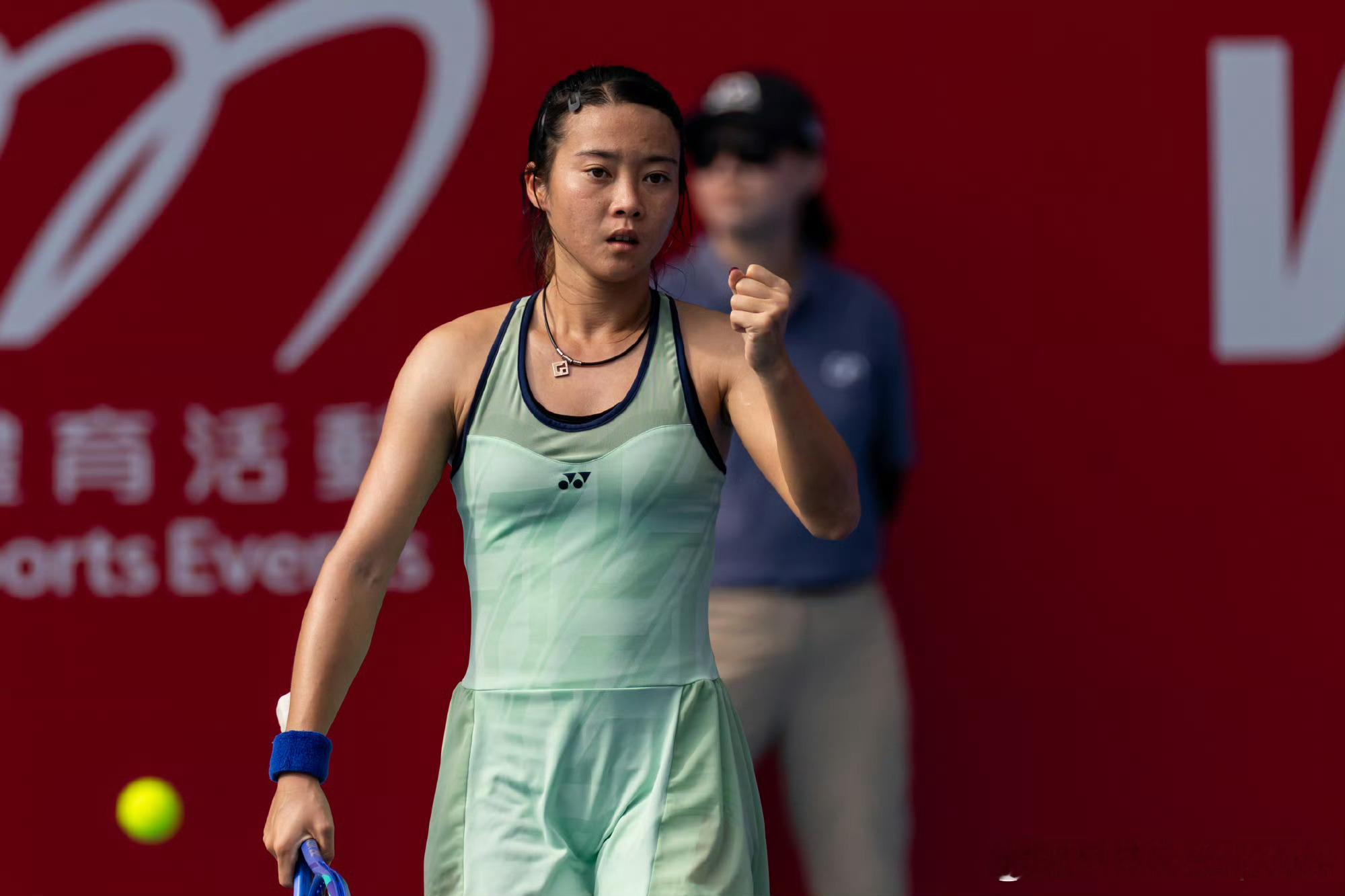 WTA250🇰🇷首尔站资格赛首轮🇨🇳马烨欣6-3/6-0🇨🇦赵一羽