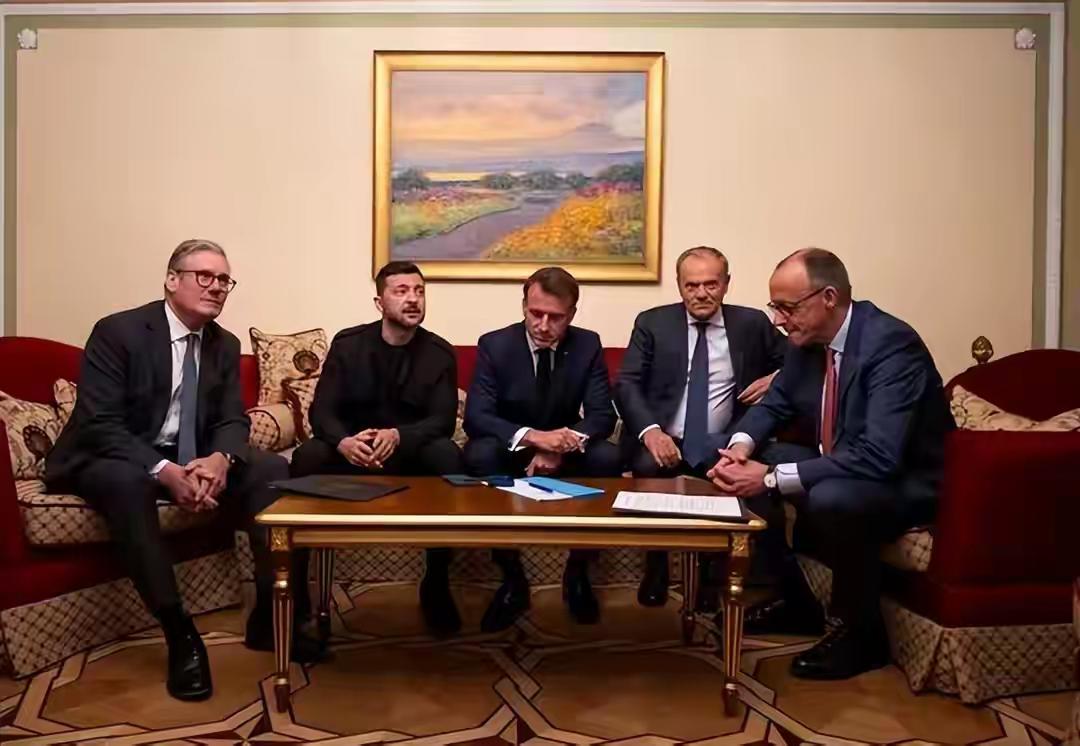 据《华尔街日报》报道称，欧盟在新一轮大博弈中日益感到被边缘化。重塑贸易规则，没有