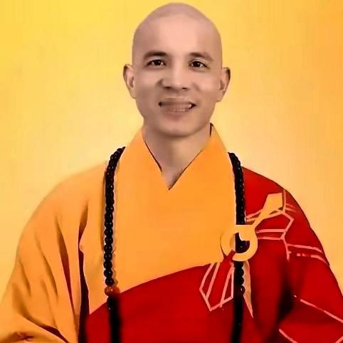 释印乐上任少林不过半年，便大肆挥刀斩“钱”途，账上收入锐减近千万！但老香客们却说