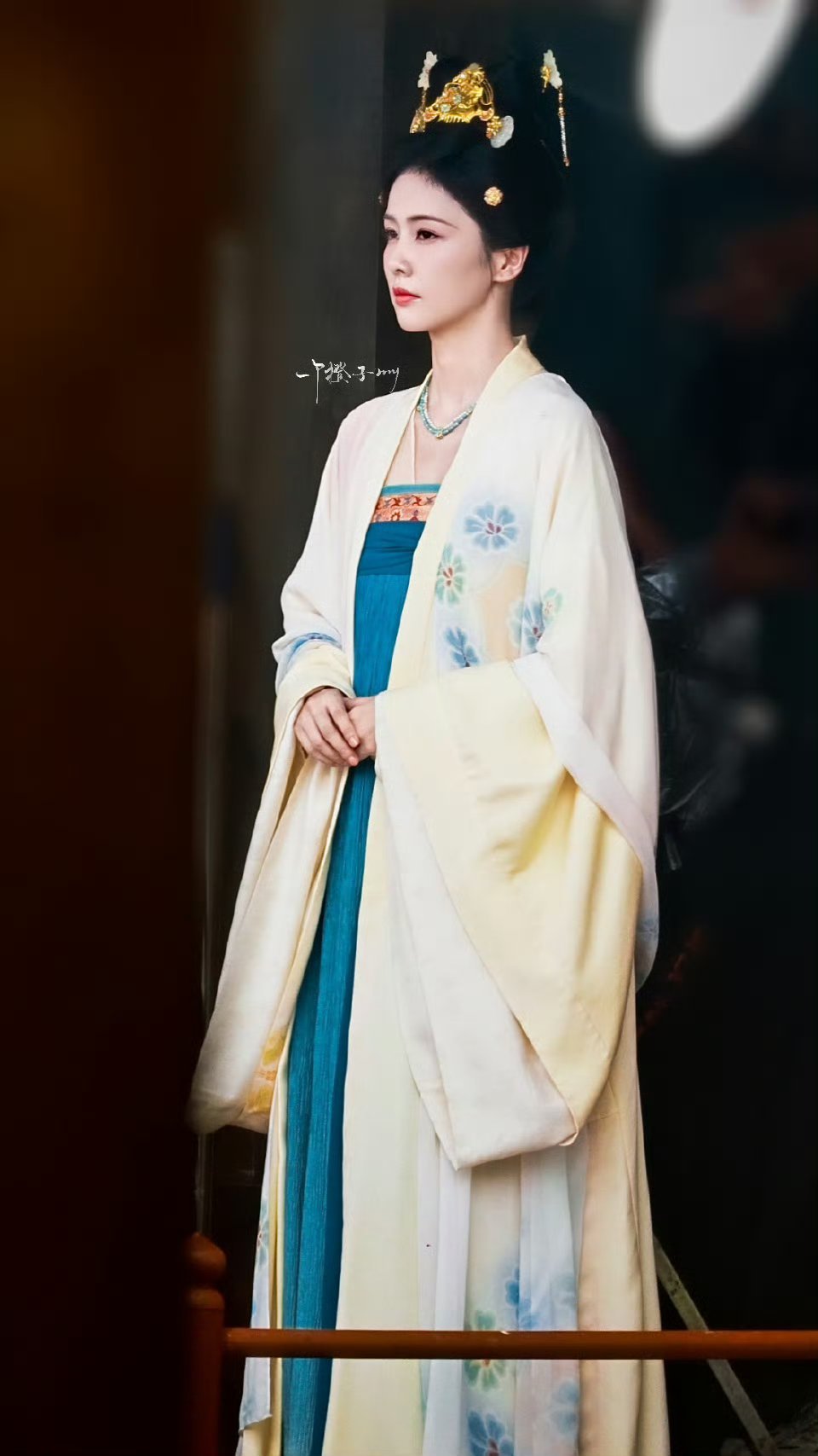 白鹿这个真的像太平公主了[哭哭]好美啊姐姐​​​
