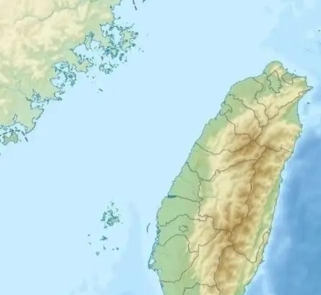 以后谈到台湾，别再用“收复”或者“回归”这两个词了。根据我们的法律，台湾在194