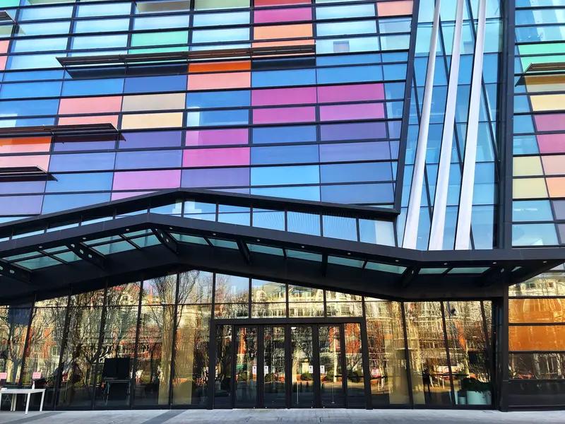 大兴西红门耐克店女子闹事：为475元脱衣撒泼，规则面前别拿撒泼当本事北京大