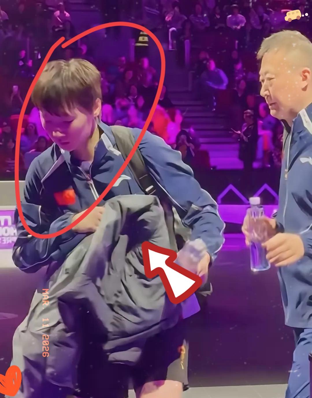 王曼昱输了，径直离场。不是因为输不起，也不是因为伤病严重！赛后没接受采访